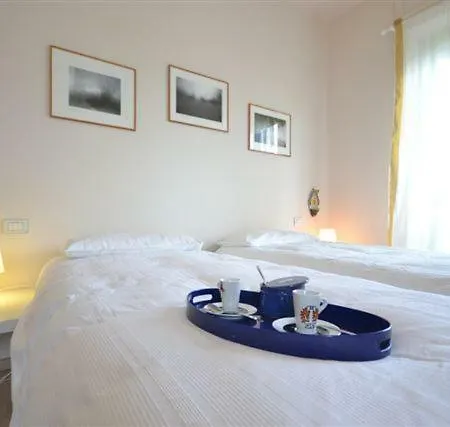 Lakeside * Musso