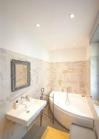 Apartament Lakeside *